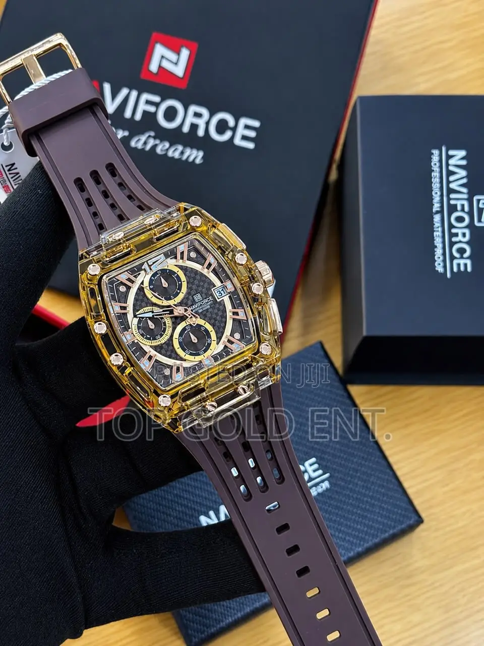 Naviforce NF8064 Wristwatch