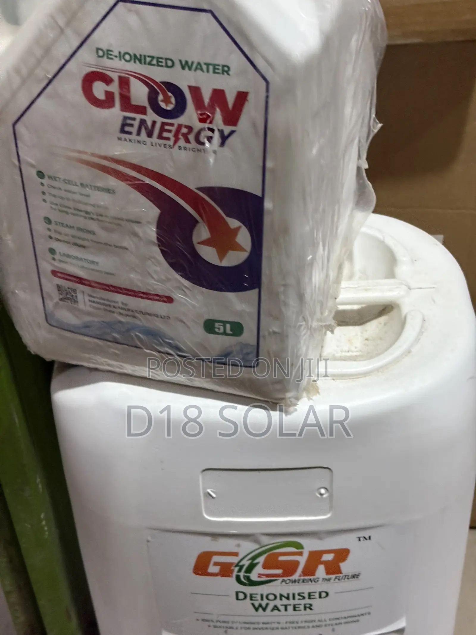 Solar Battery Water 25 and 5 Liters