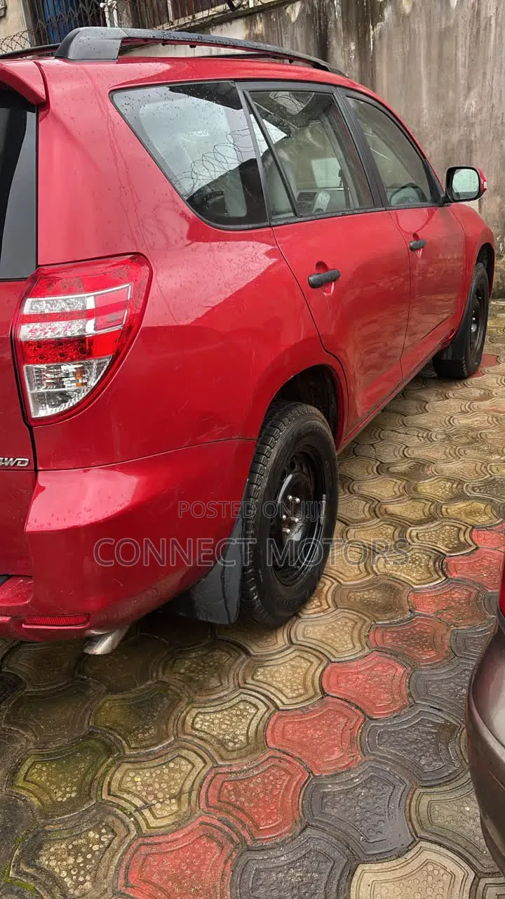 Toyota RAV4 2.5 Limited 4x4 2011 Red