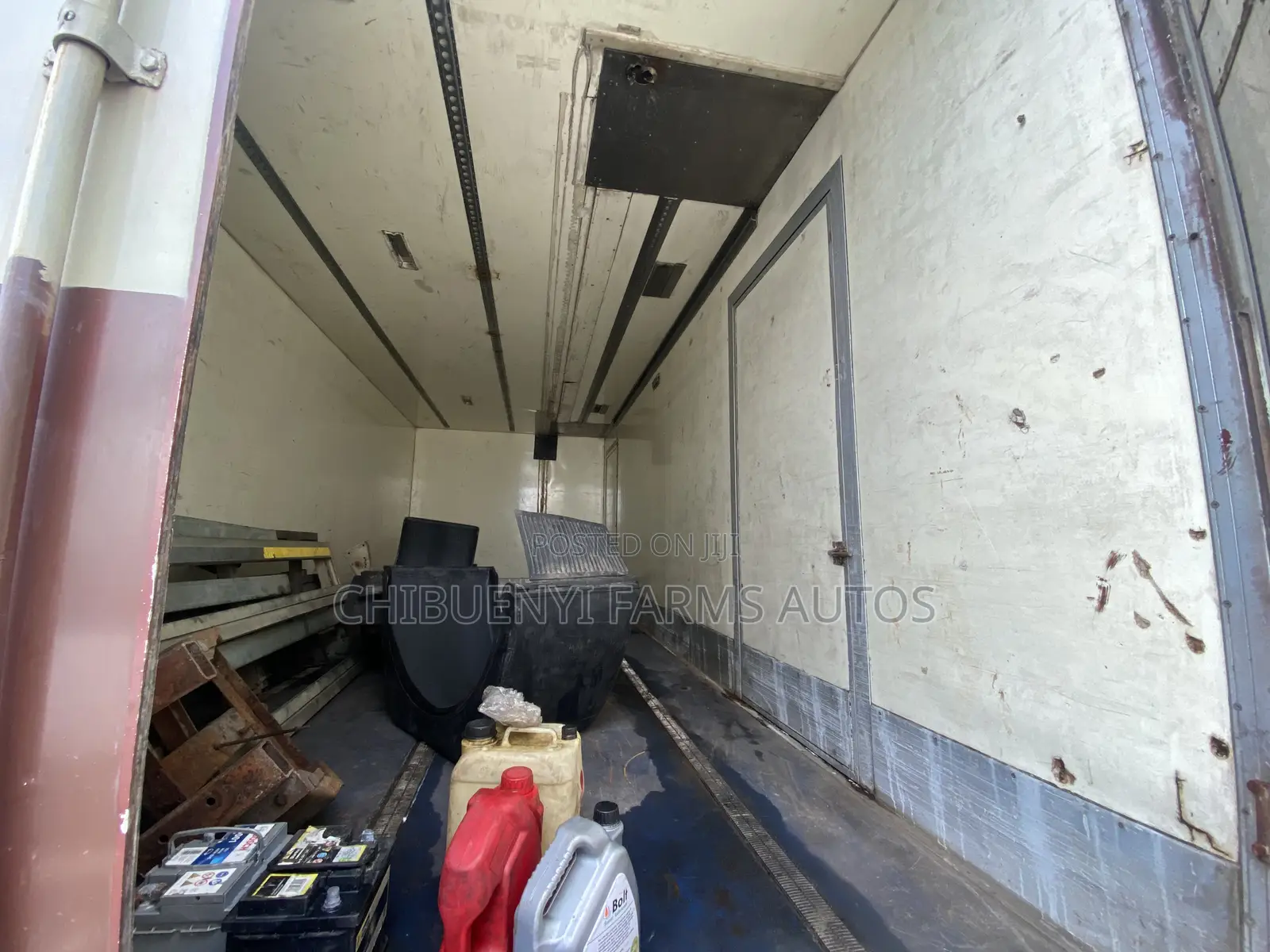 Benz 814 Cargo Truck