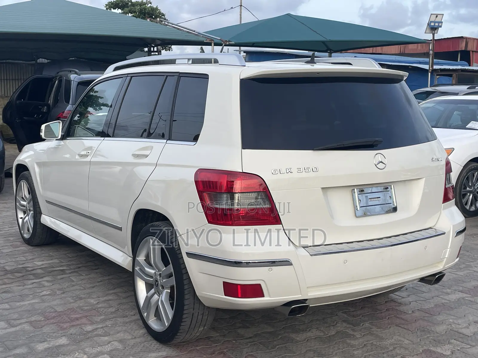 Mercedes-Benz GLK-Class 350 4MATIC 2011 White