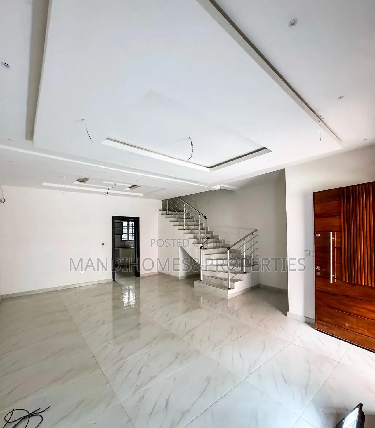 4bdrm Townhouse/Terrace in Lekki Phase 1 for sale
