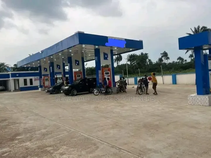 For Sale : Functional FILLING STATION in OWERRI IMO STATE