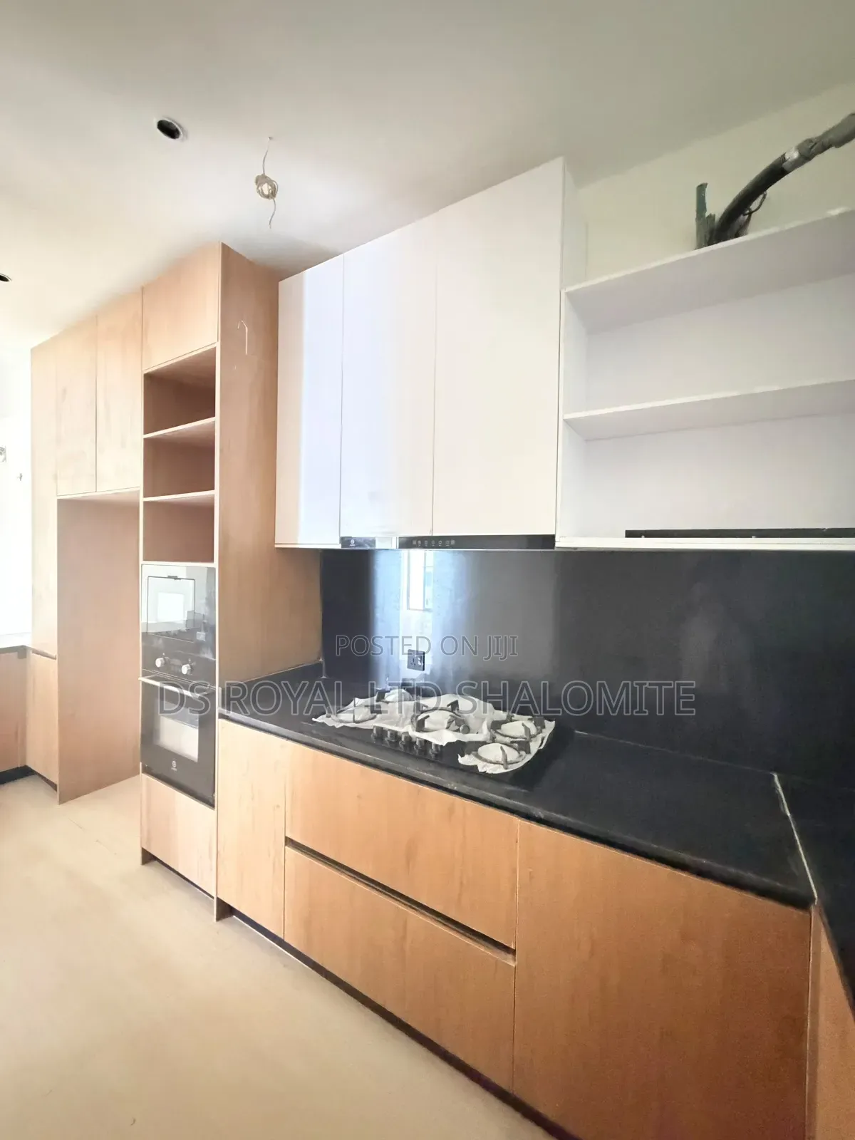 3bdrm Apartment in Ikate for sale