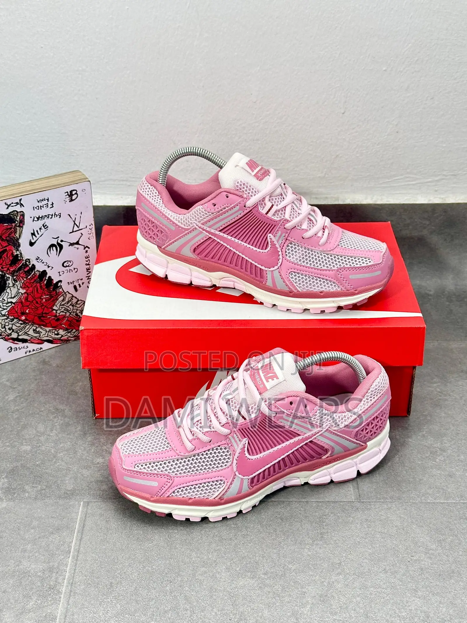 Nike Zoom Vomero 5 Elemental Pink