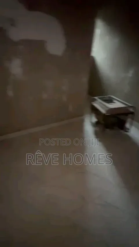 Studio Apartment in Fadeyi for rent