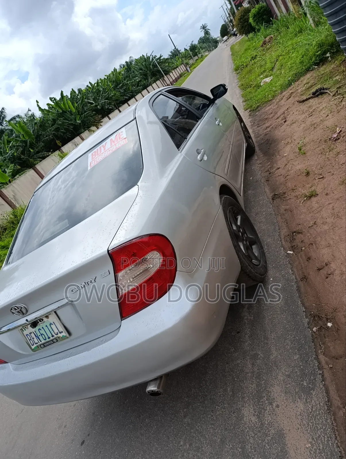Toyota Camry LE 4dr Sedan (2.4L 4cyl 5M) 2004 Silver
