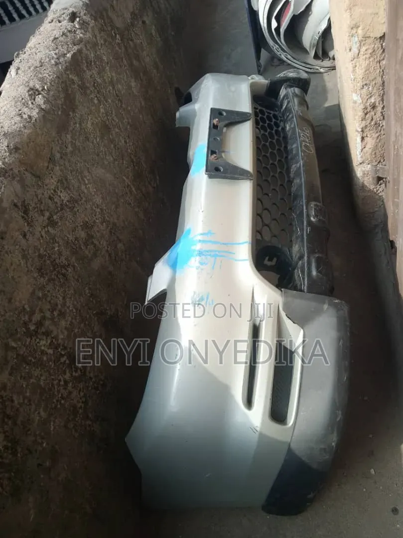 Front Bumper Toyota Matrix 2003