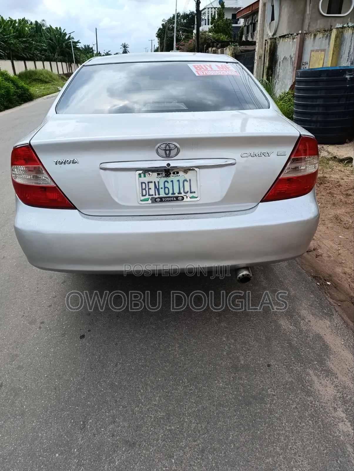 Toyota Camry LE 4dr Sedan (2.4L 4cyl 5M) 2004 Silver