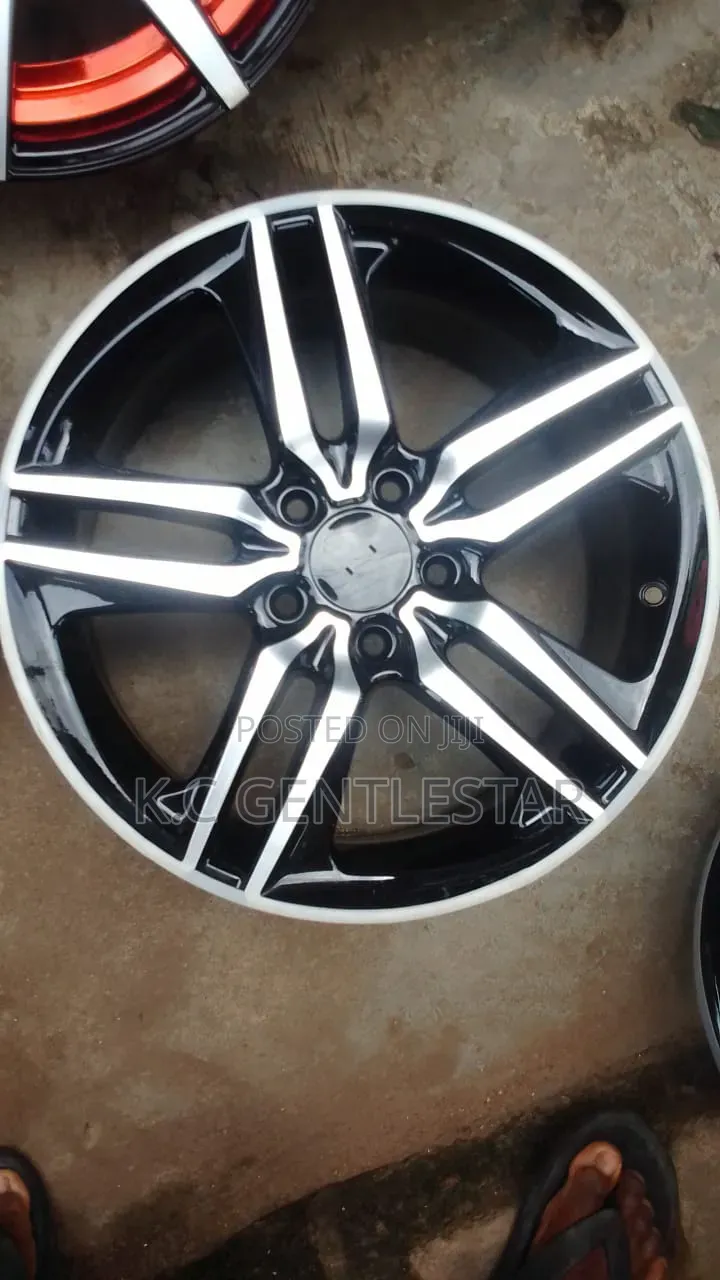 Brand New Toyota 18 Rim