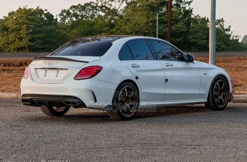 Mercedes-Benz C450 2016 White
