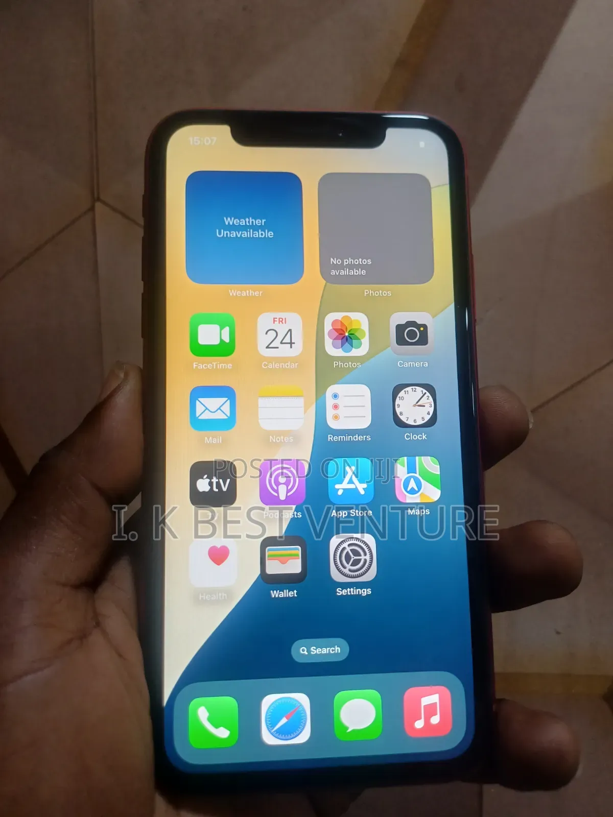 Apple iPhone XR 64 GB Red