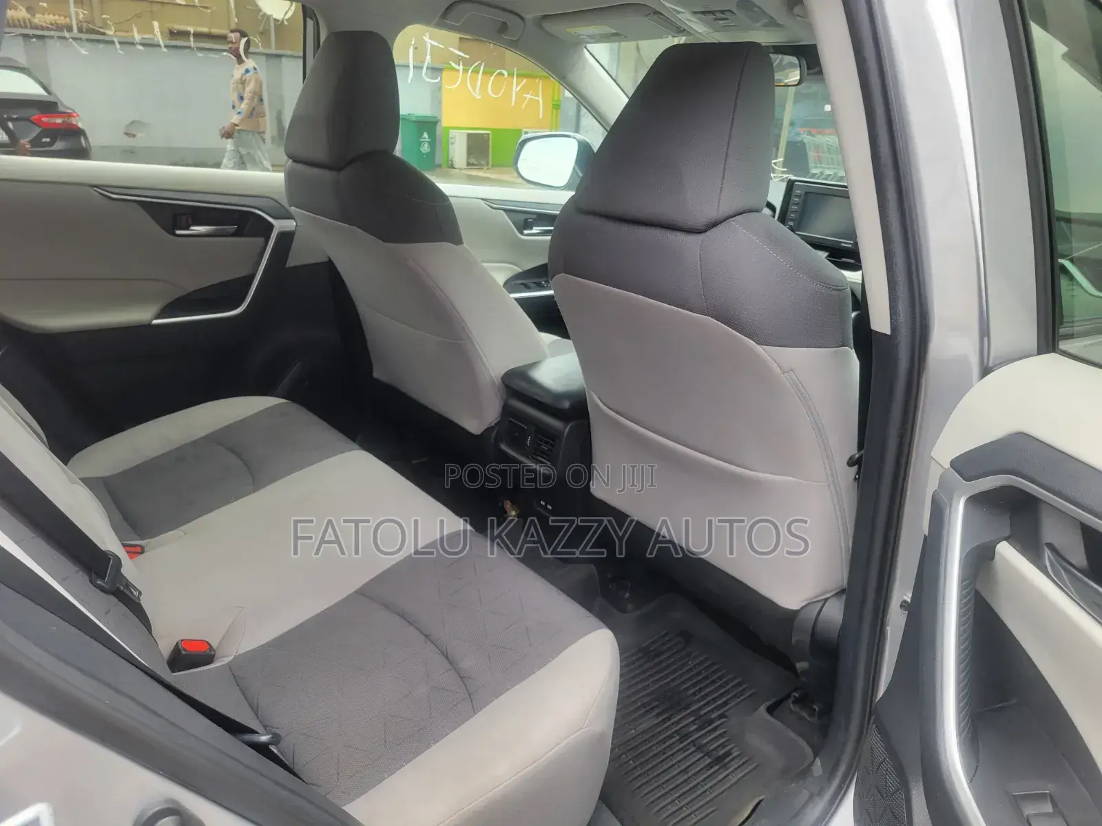 Toyota RAV4 2021 Gray