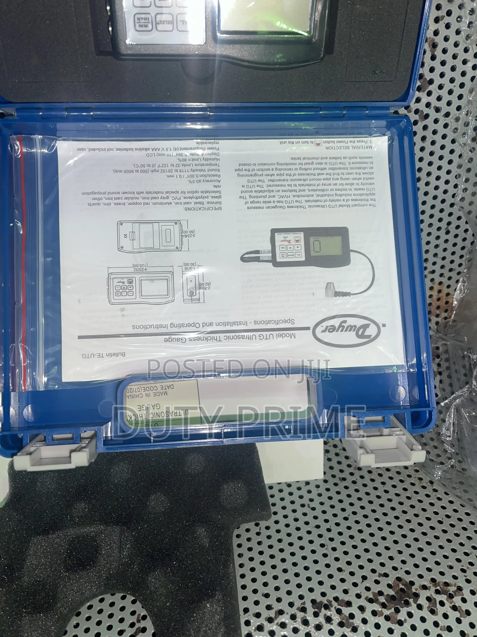 Dwyer UTG Ultrasonic Thickness Gauge – Digital Metal Thickness Tester