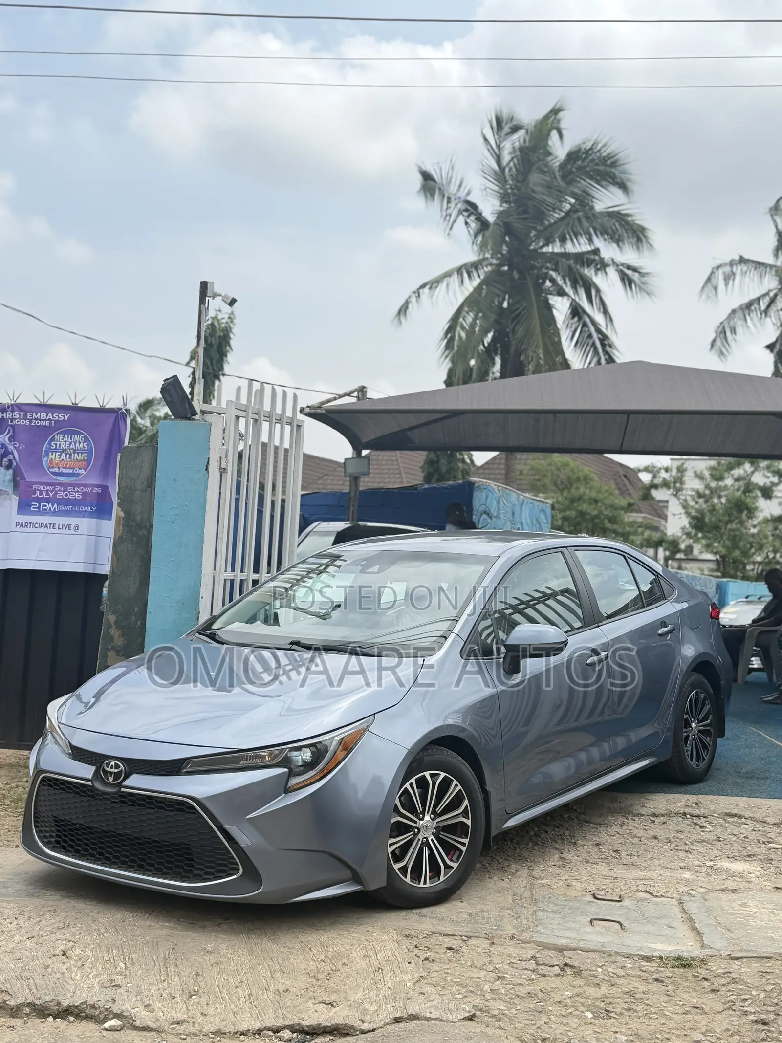 Toyota Corolla LE 2020 Gray