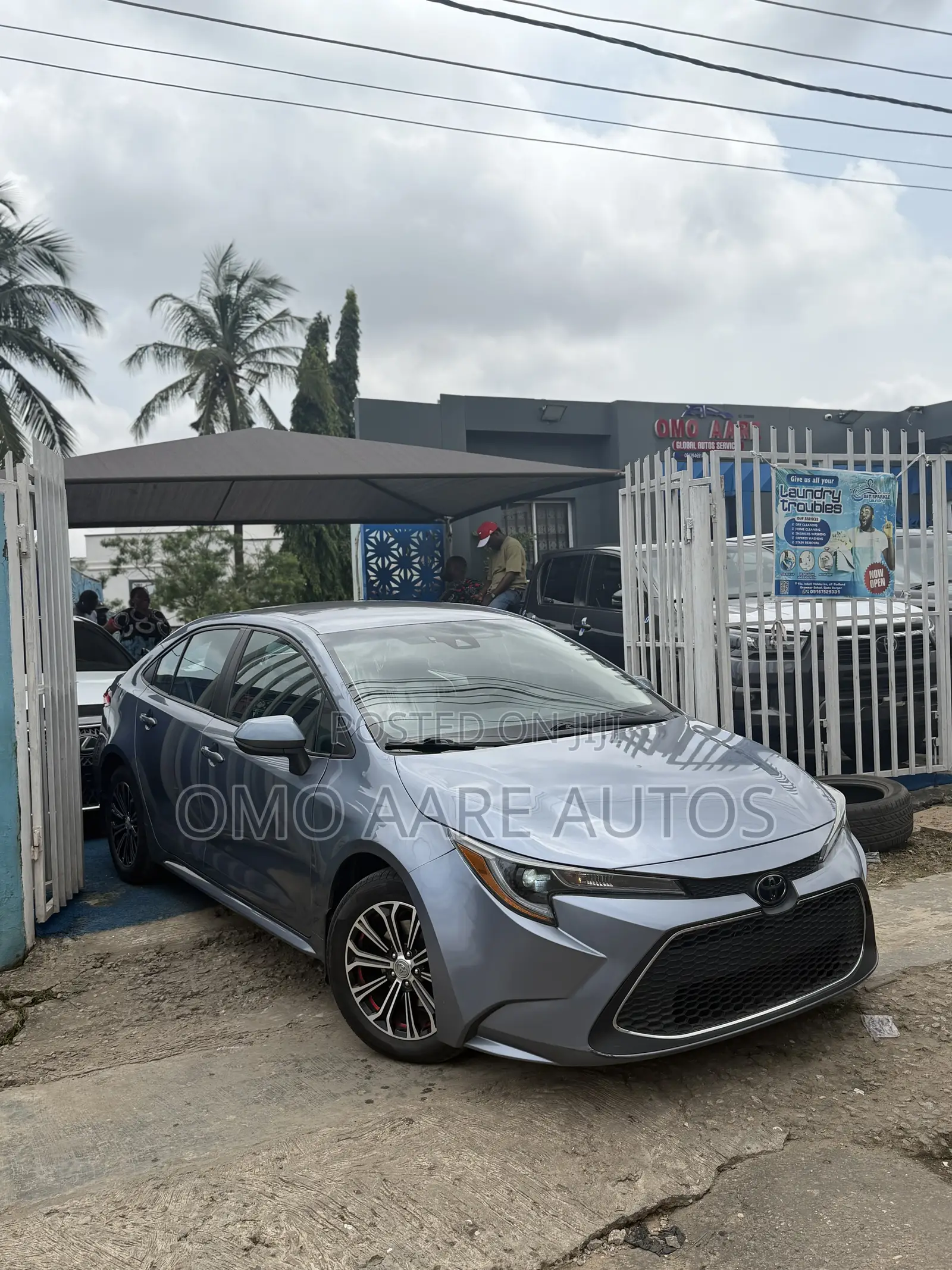 Toyota Corolla LE 2020 Gray