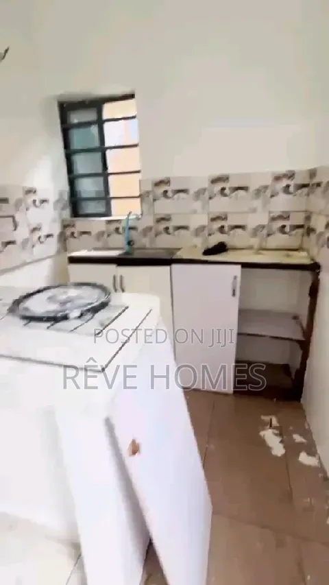 Studio Apartment in Shomolu / Shomolu for rent
