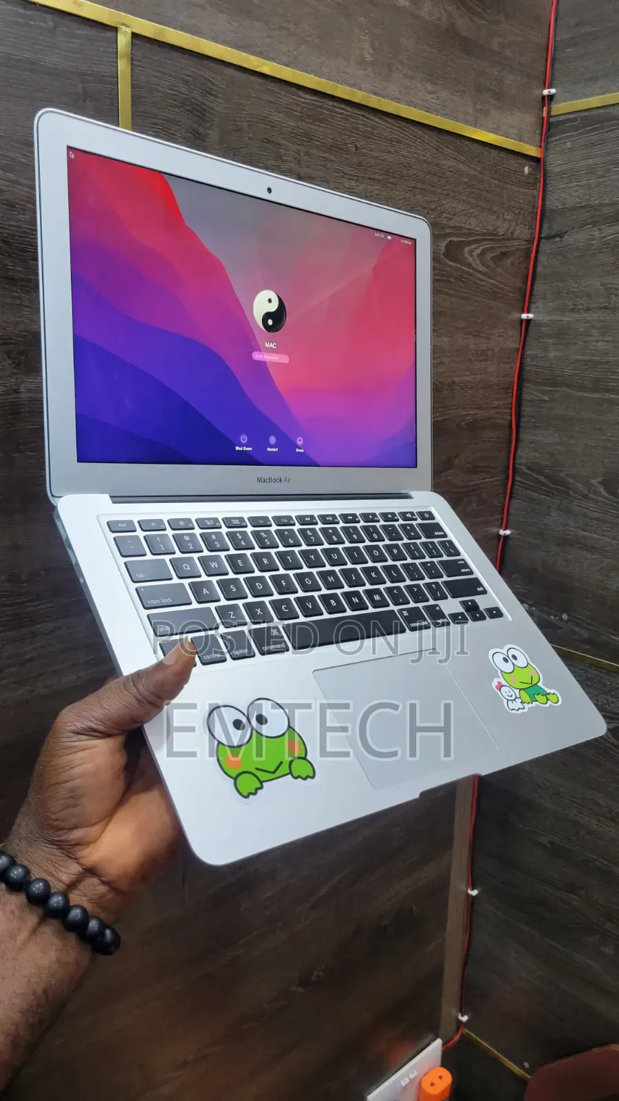 Laptop Apple MacBook Air 2017 8GB Intel Core i5 SSD 128GB