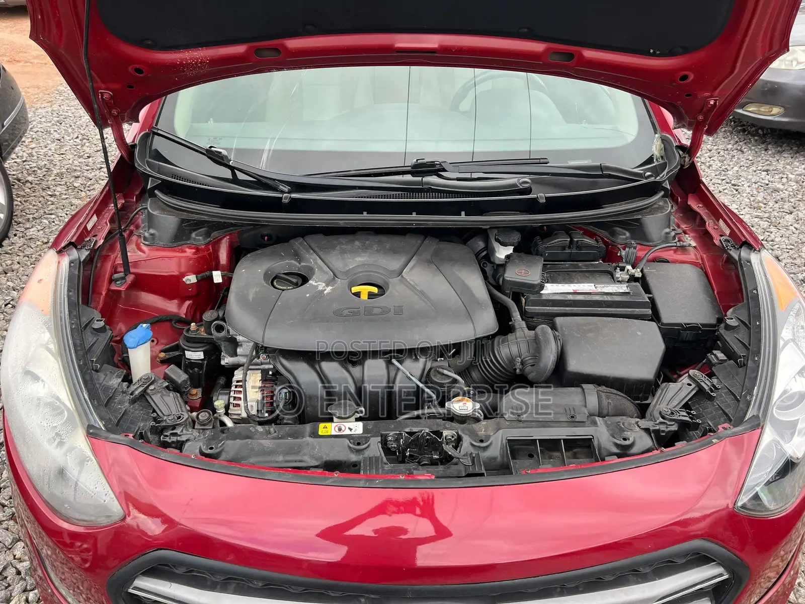 Hyundai Elantra 2017 Red