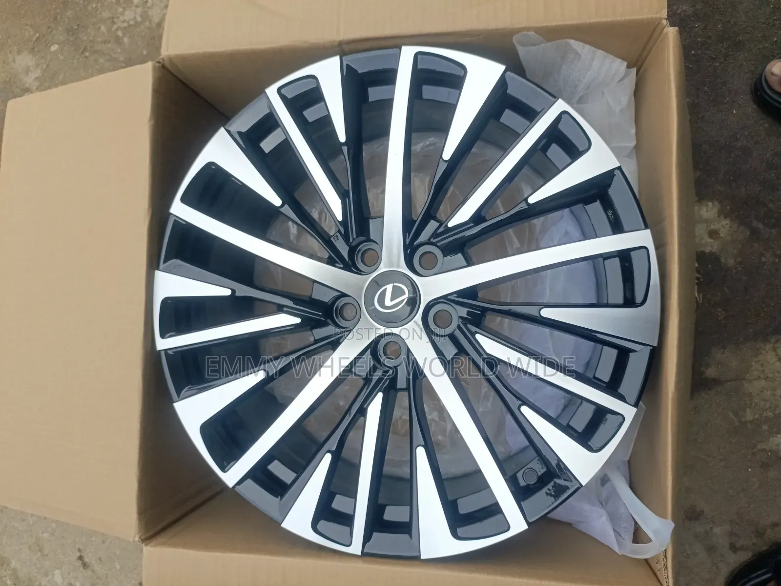 19inches for Lexus Rx350 2015 Model Black and Stainless Available