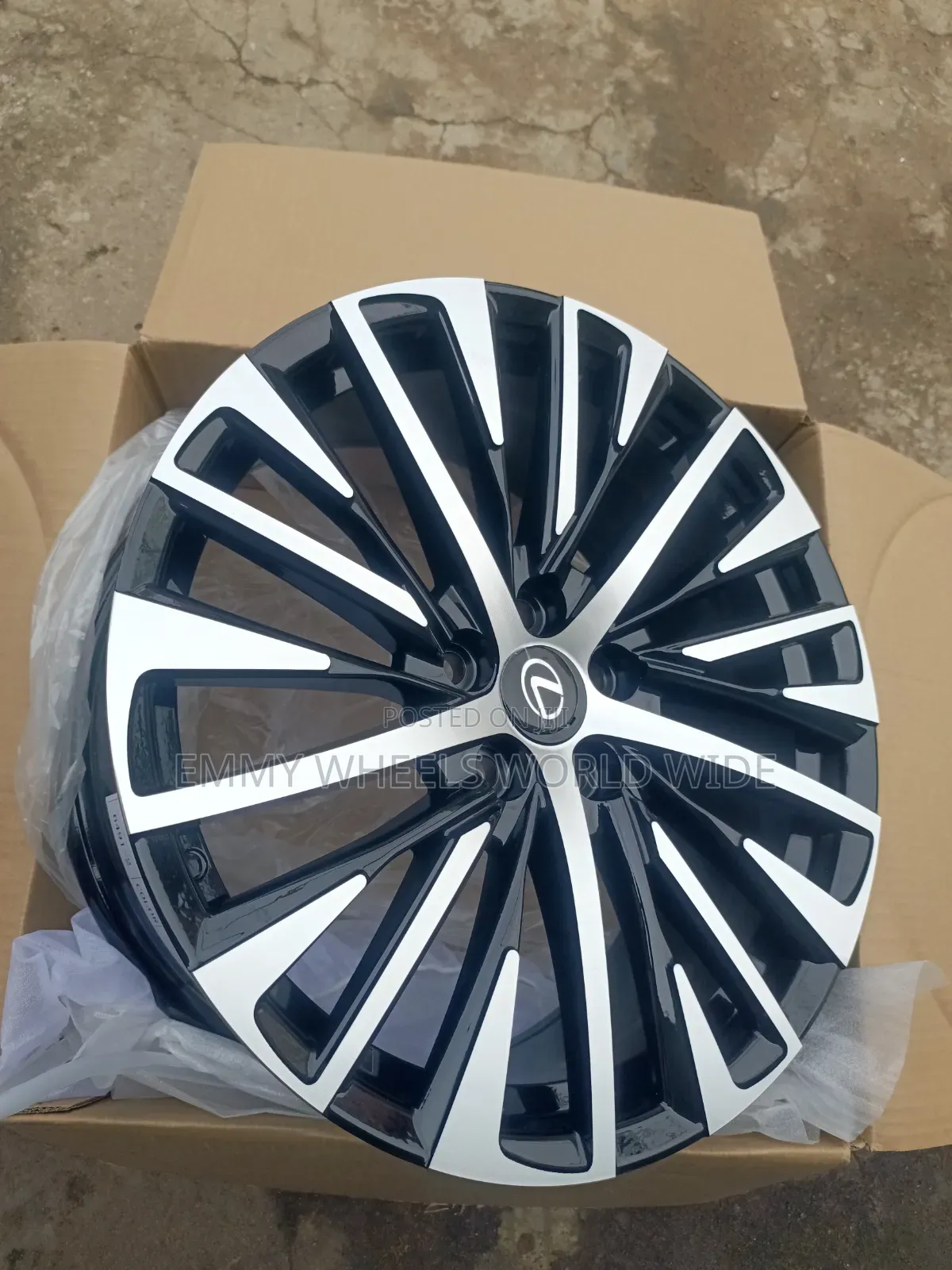 19inches for Lexus Rx350 2015 Model Black and Stainless Available