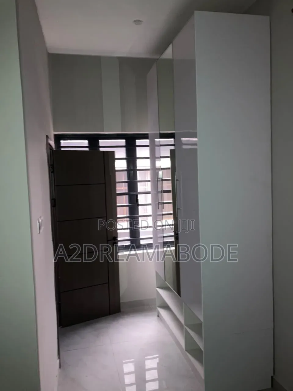 5bdrm Duplex in Ikeja Gra for rent