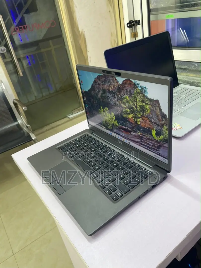 Laptop Dell Latitude 7400 8GB Intel Core i5 SSD 256GB