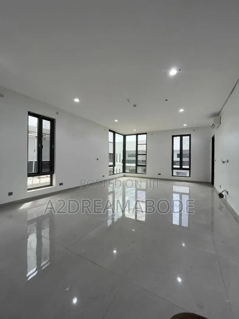 6bdrm Duplex in Ikoyi for sale