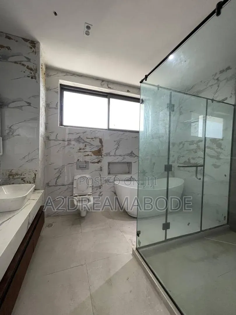 6bdrm Duplex in Ikoyi for sale
