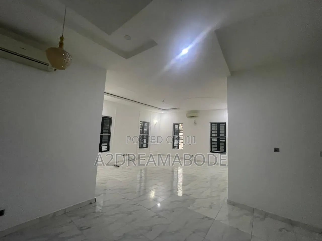 5bdrm Duplex in Lekki, Chevron for rent