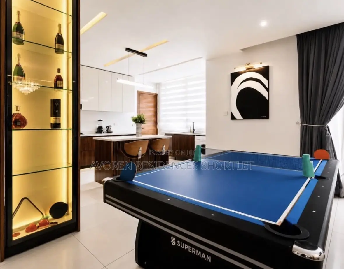Beautiful Two Bedroom Apartment Shortlet