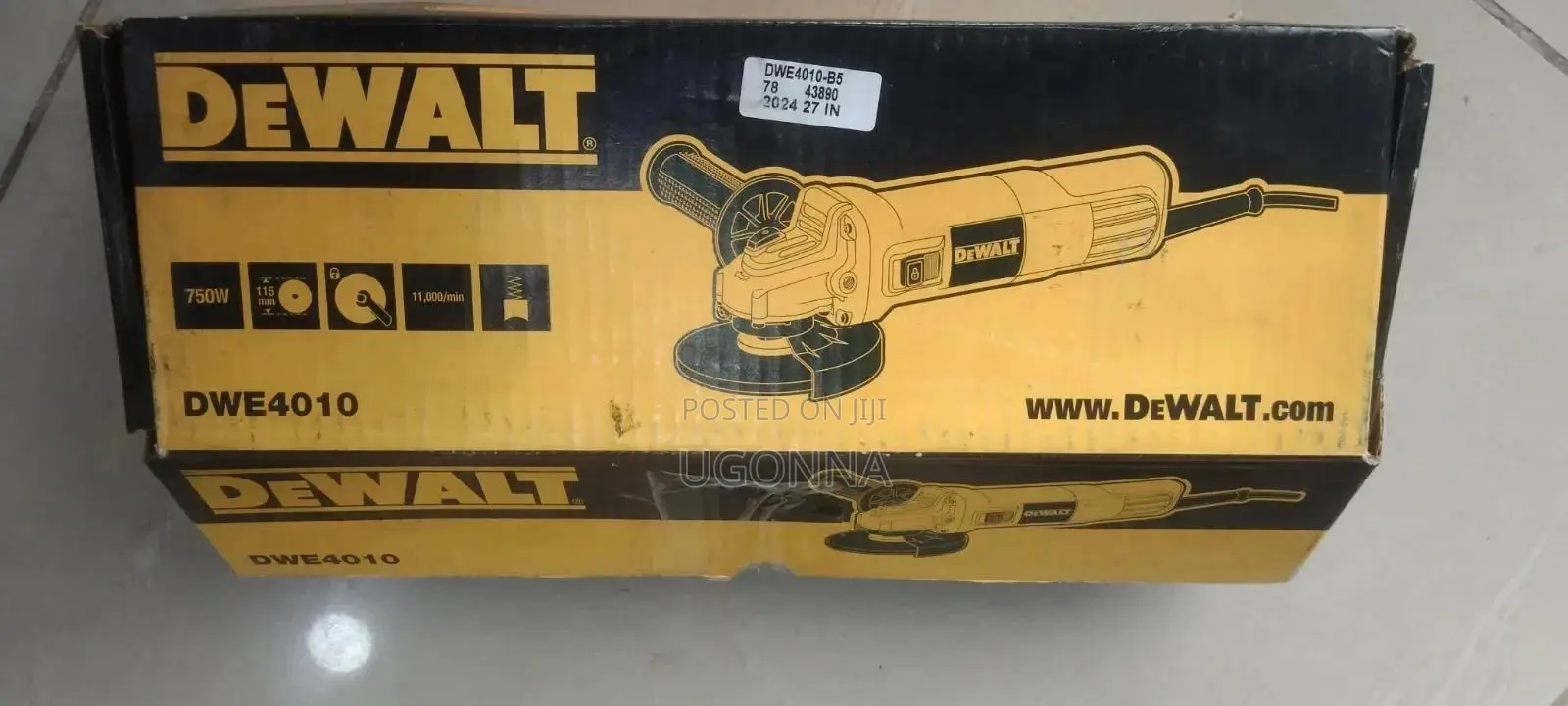 DEWALT DWE4010 Corded 4.5-Inch (115mm) Angle Grinder