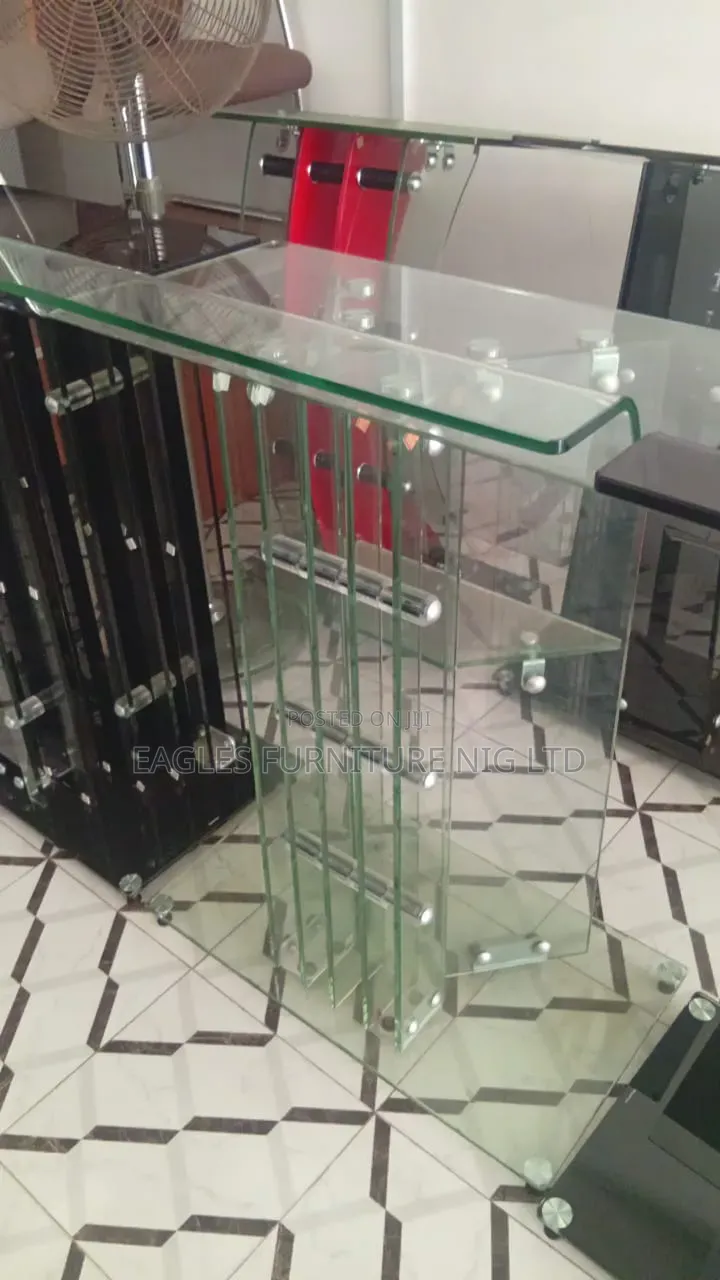 Luxury Crystal Transparent Turkish Glass Church Pulpit