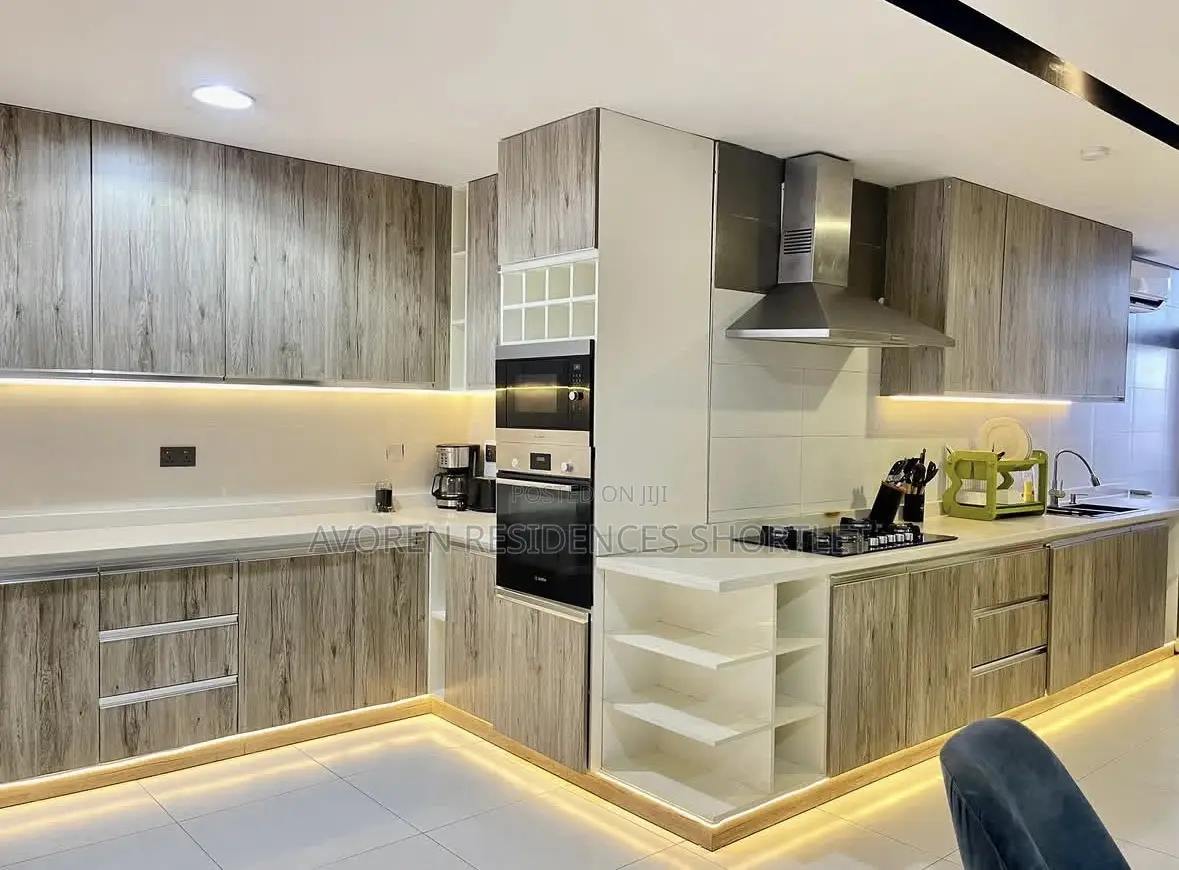 Luxurious Two Bedroom Waterfront