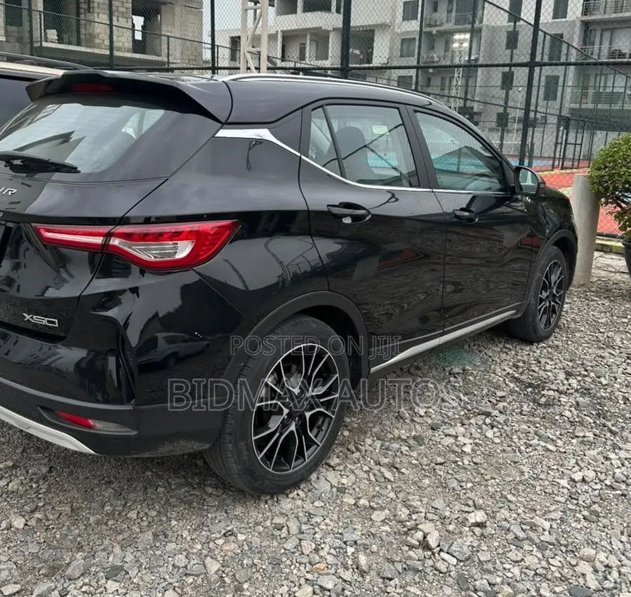Jetour X70 2025 Black