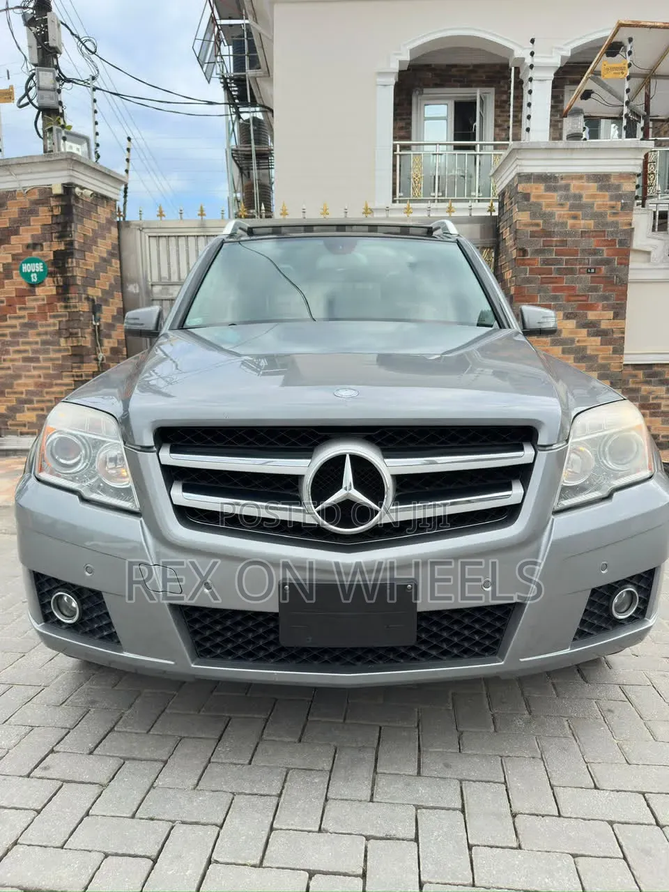 Mercedes-Benz GLK-Class 2010 Gray