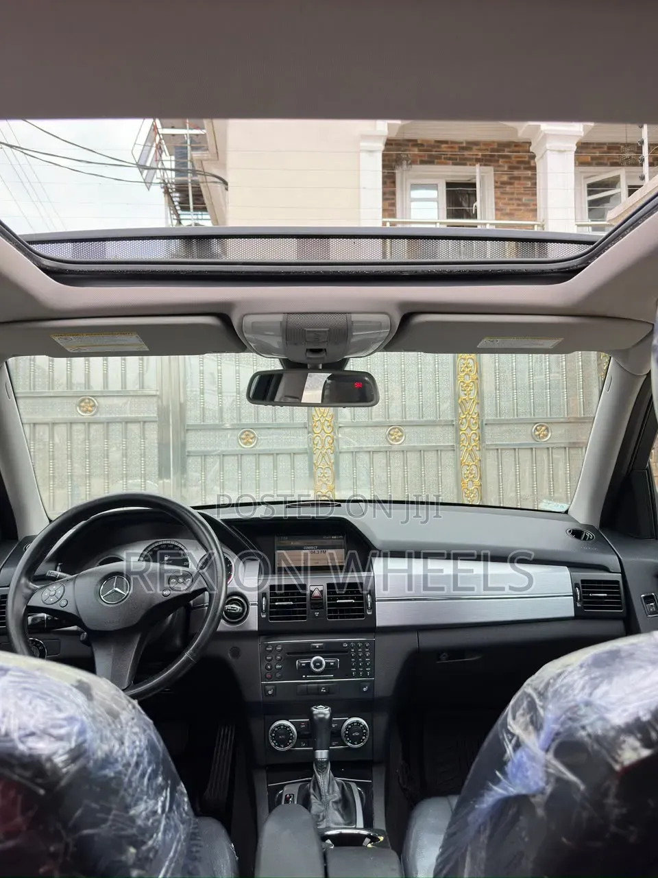 Mercedes-Benz GLK-Class 2010 Gray
