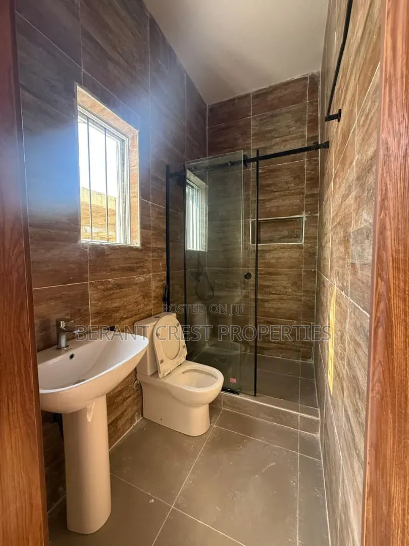 2bdrm Townhouse/Terrace in Idera Scheme, Iberikodo for sale