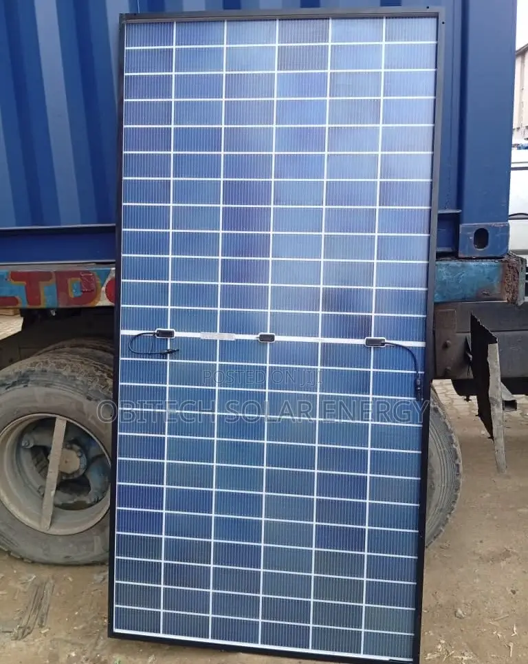 Jinko 550W All-Black Monocrystalline Solar Panel – Brand New
