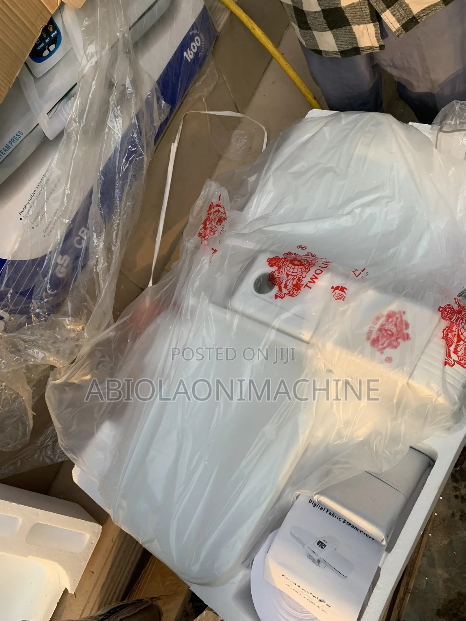 TWO LION 36-Inch Industrial Steam Press Machine
