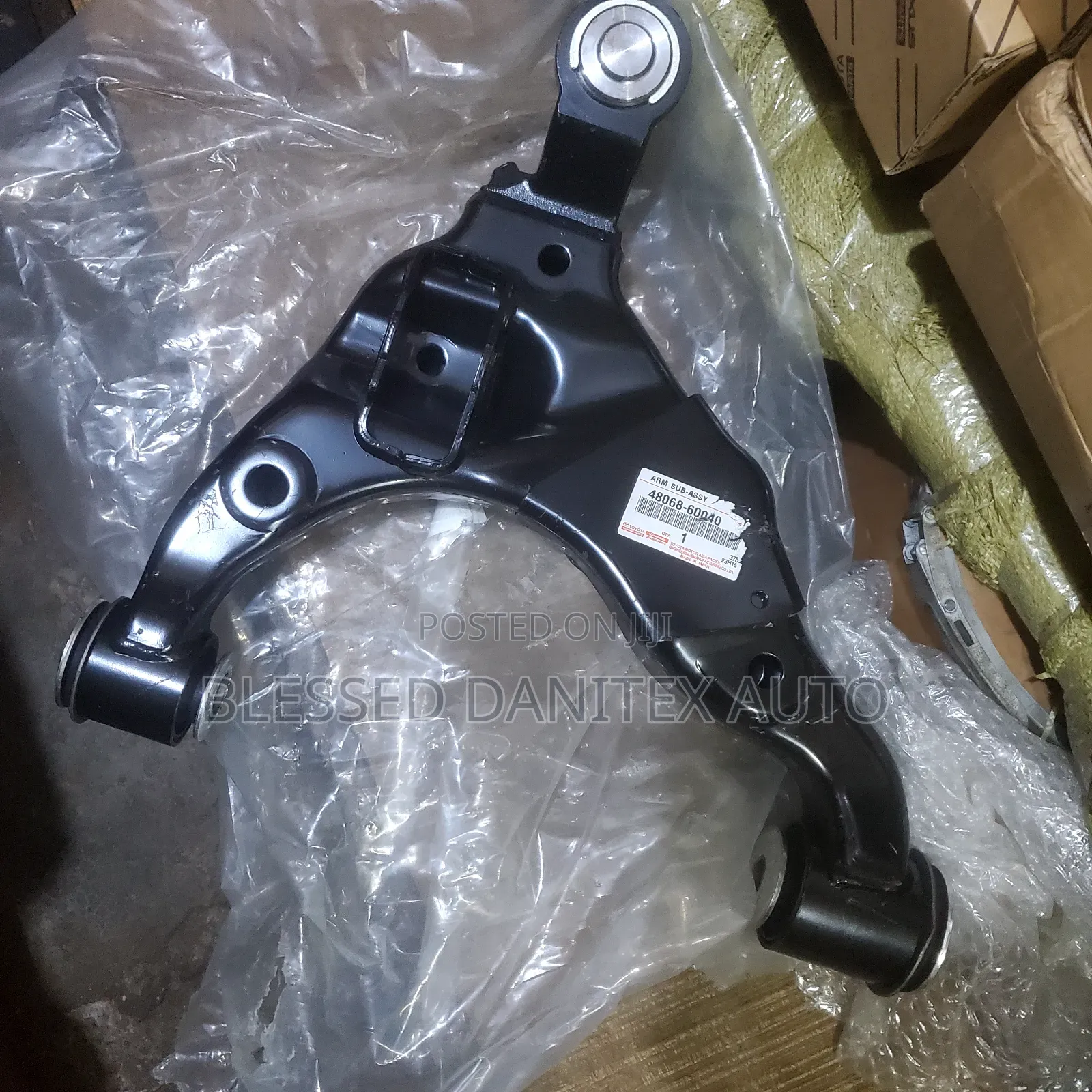 Original Lower Arm for Toyota Prado 2010 / 2019