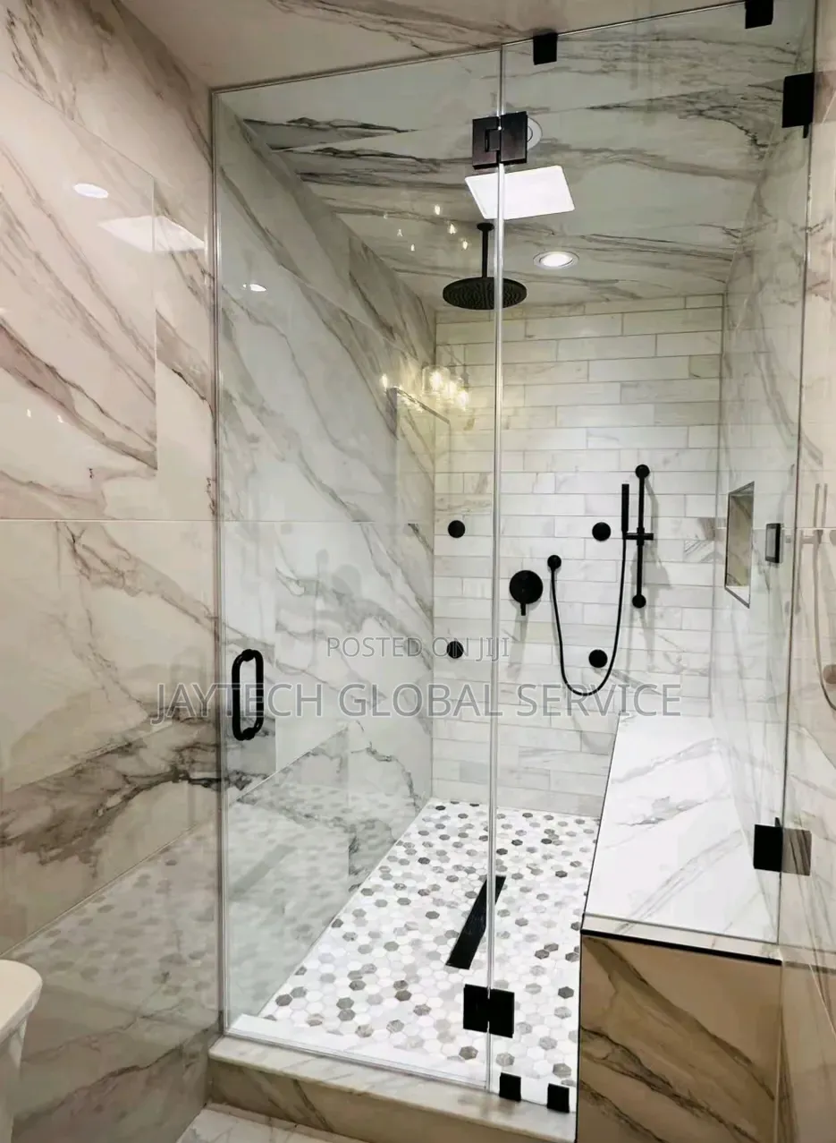 Glass Shower Cubicle