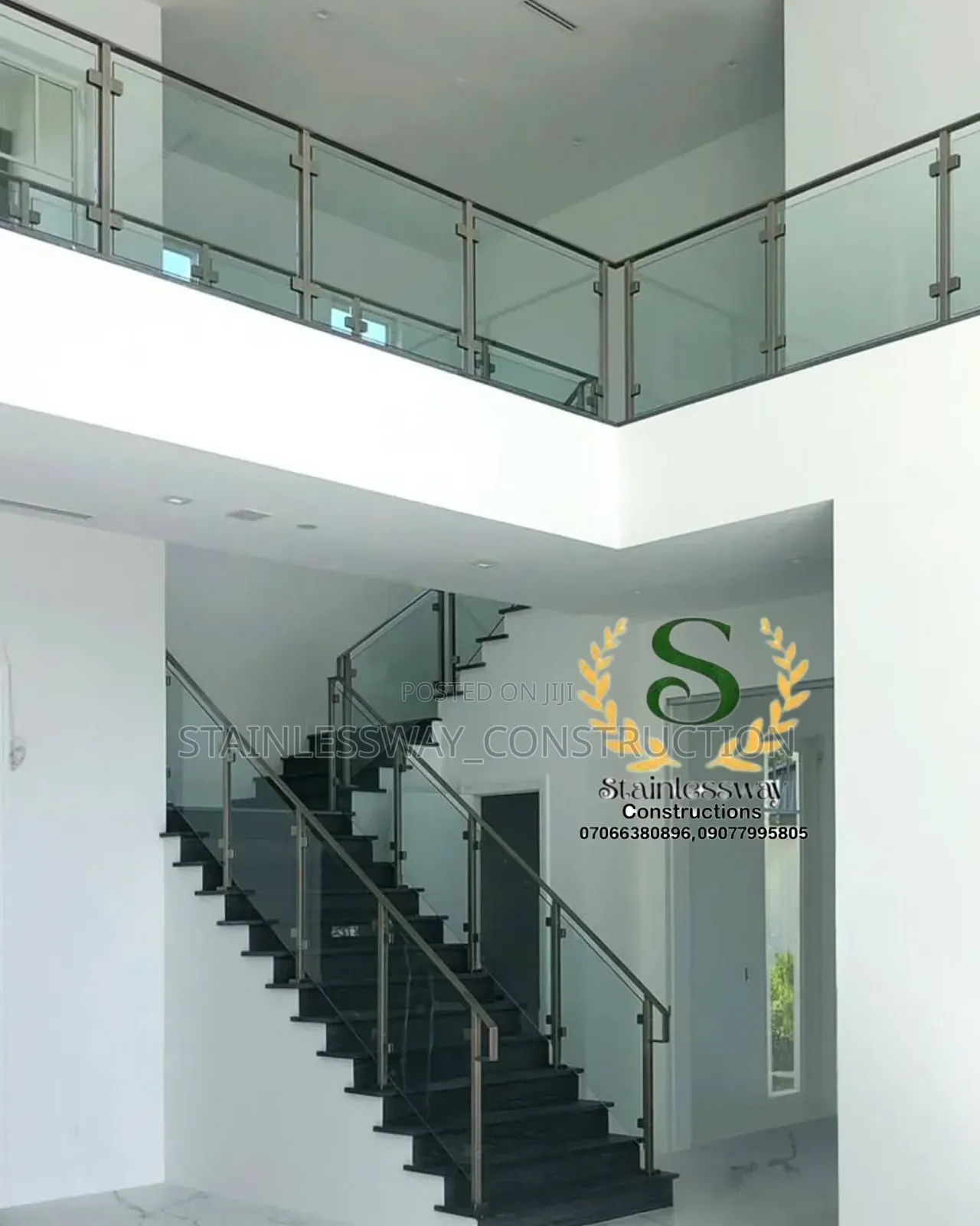 Glass to Glass Staircase Balcony Handrails At