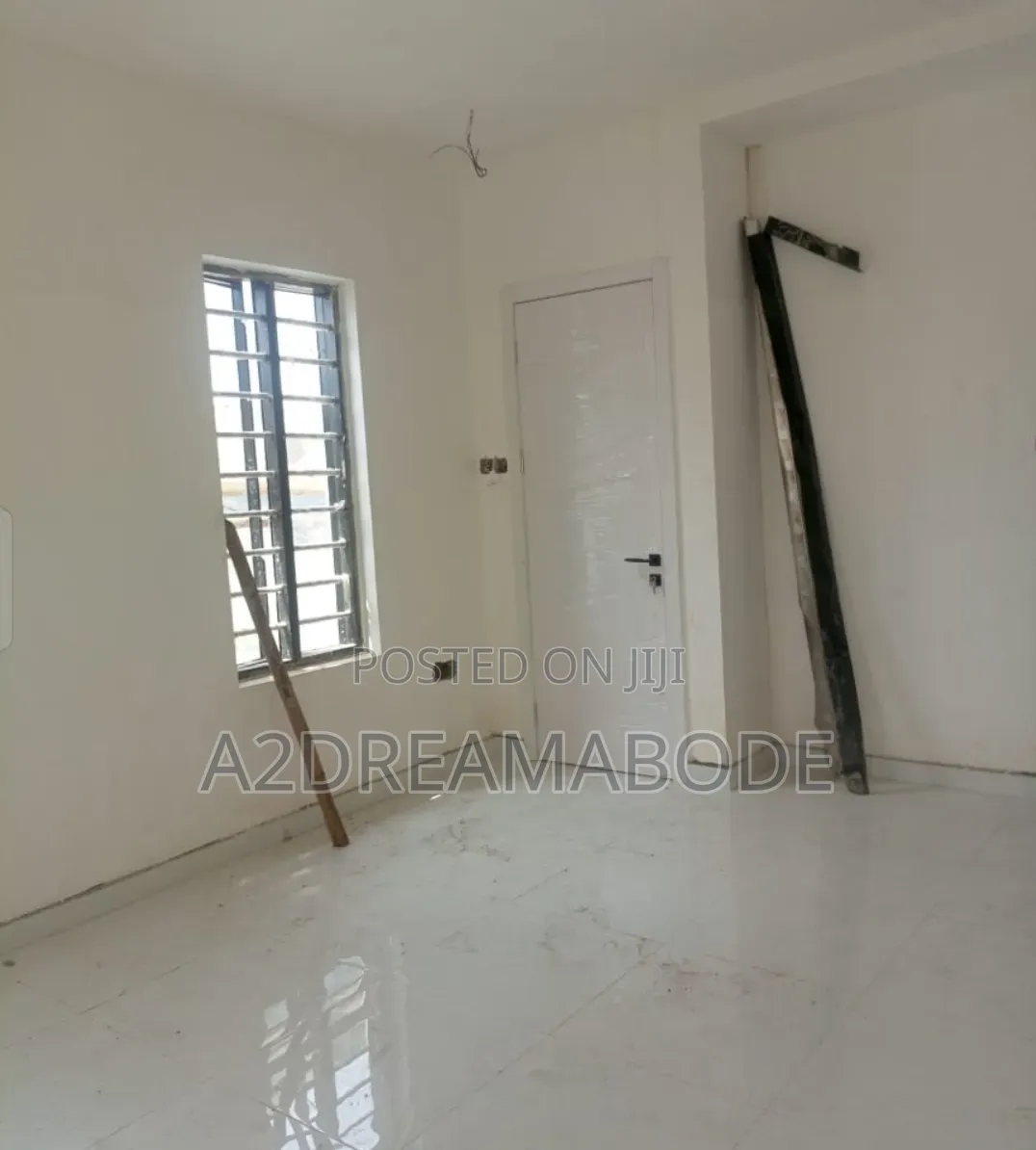 5bdrm Duplex in Magodo, GRA Phase 2 Shangisha for sale