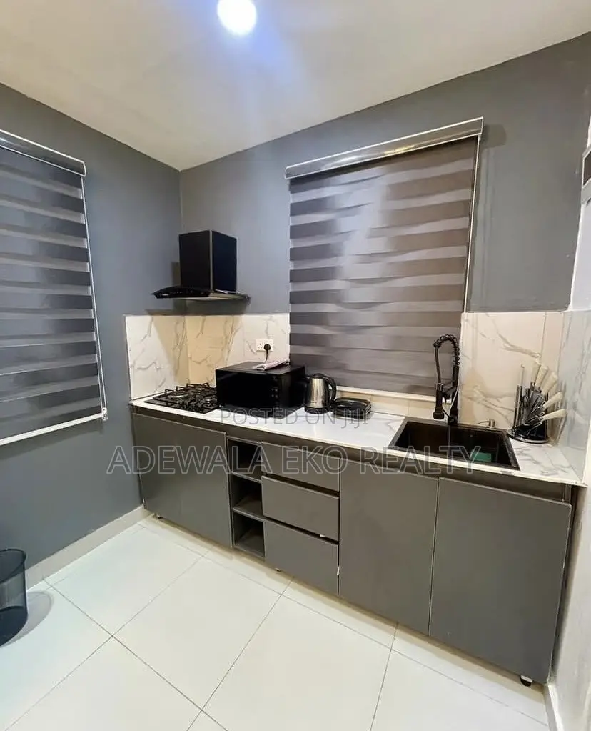 1Bedroom Loft in Lekki Phase 1 - Off Admiralty