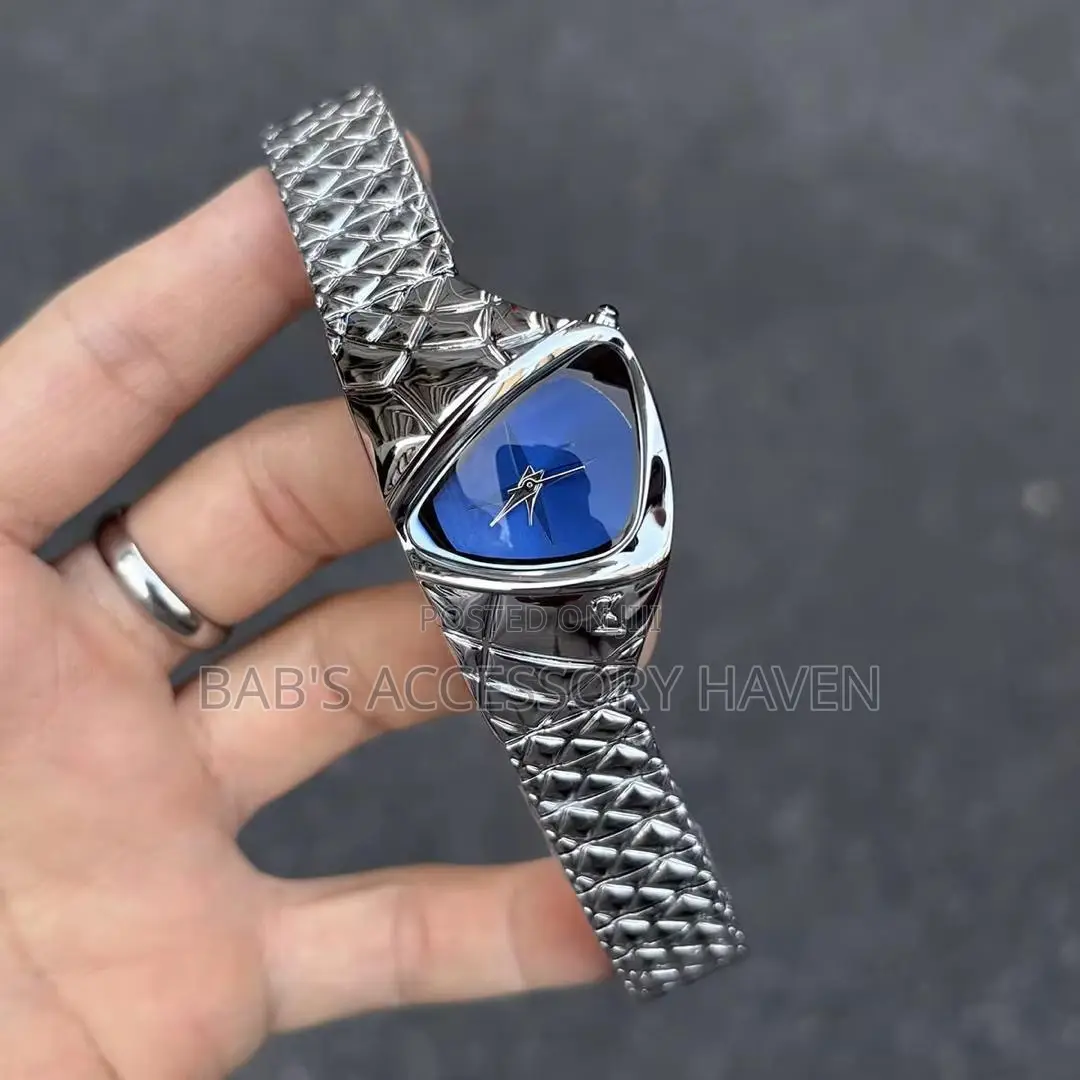 High Quality Y2k Watch