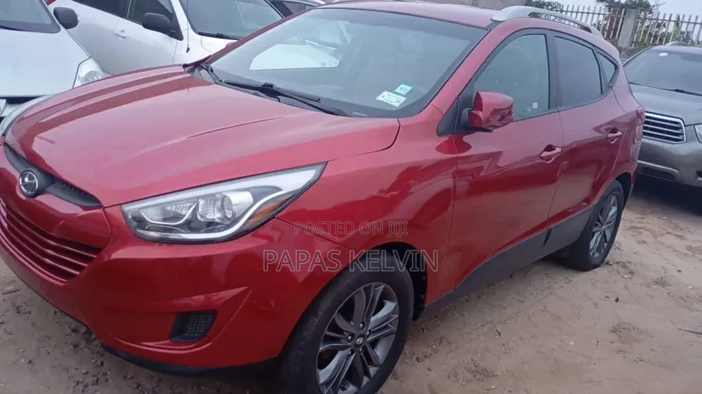 Hyundai Tucson GLS AWD 2015 Red