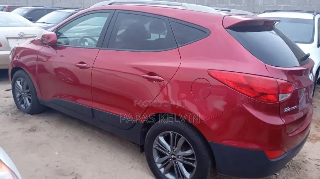 Hyundai Tucson GLS AWD 2015 Red