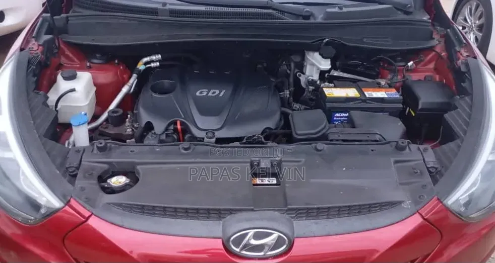 Hyundai Tucson GLS AWD 2015 Red
