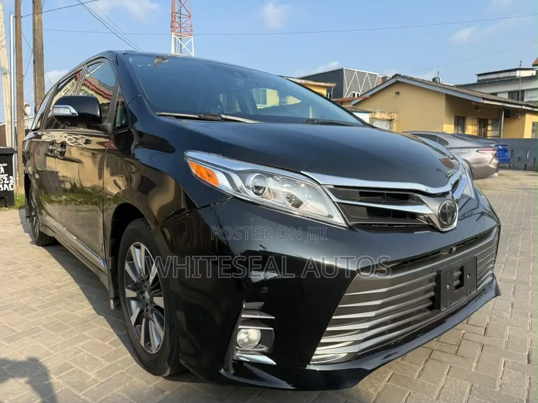 Toyota Sienna Limited Premium AWD 2019 Black